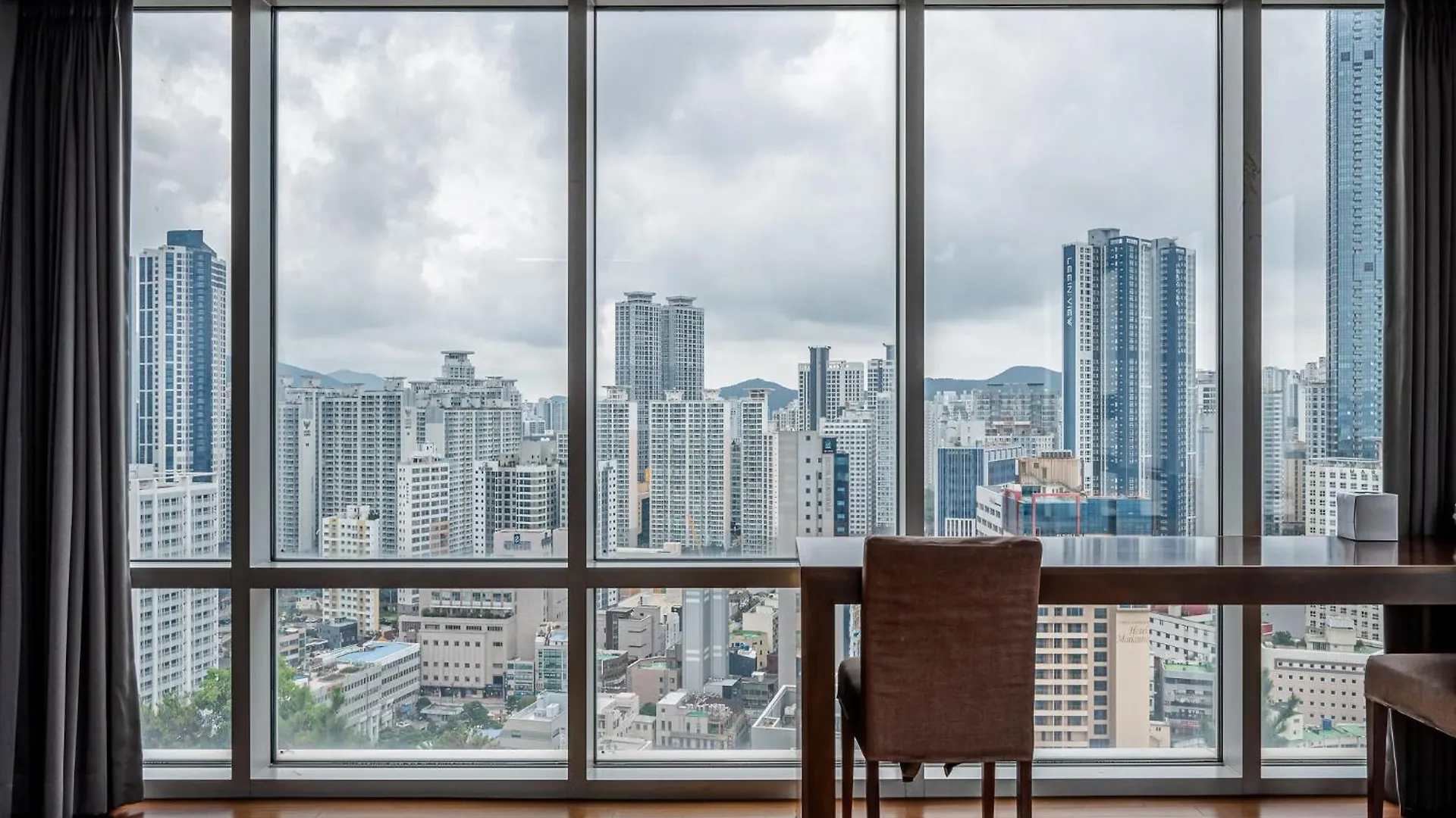 Haeundae Seacloud Hotel Residence Busan 2*,  South Korea