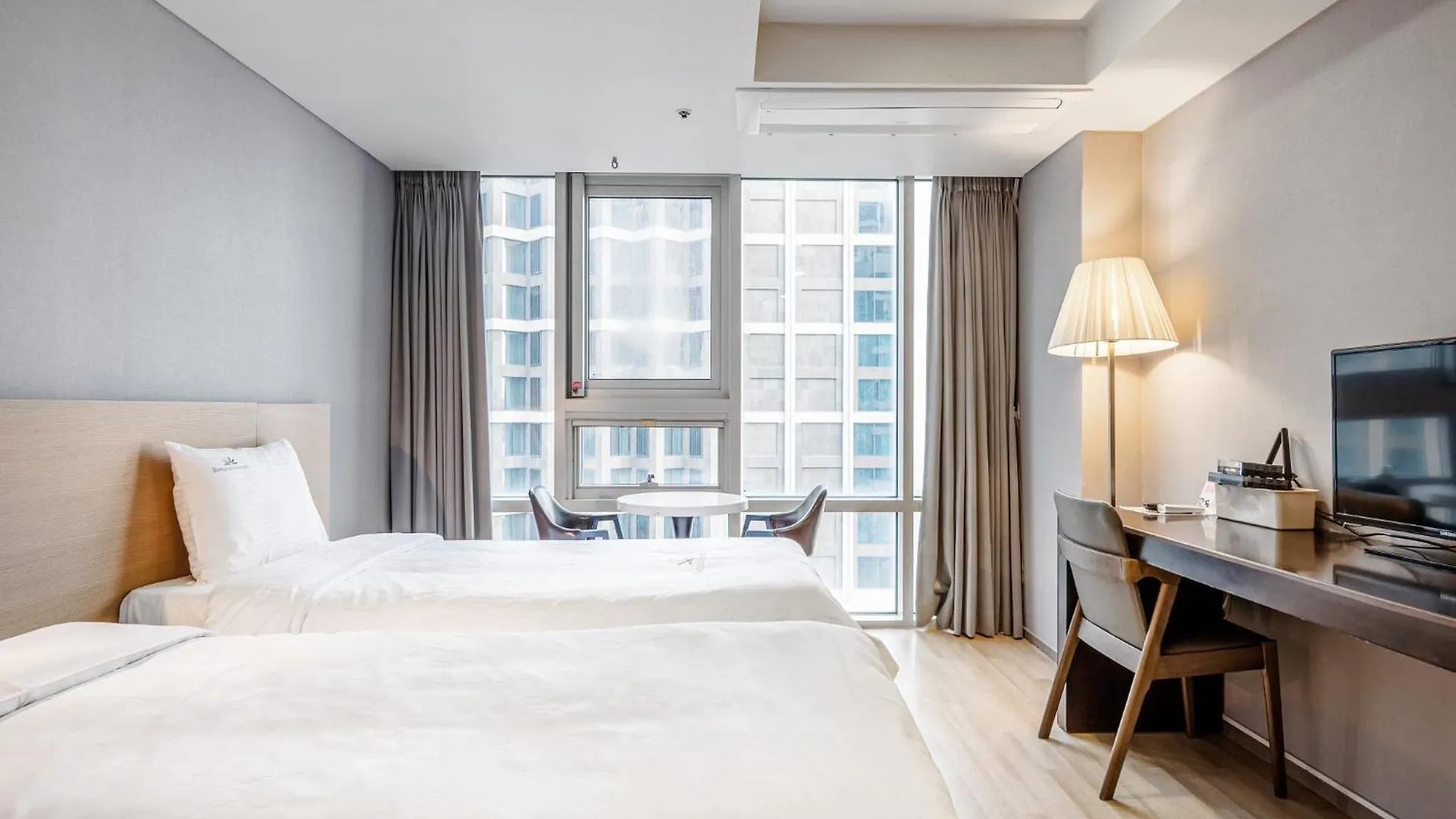 Haeundae Seacloud Hotel Residence Busan