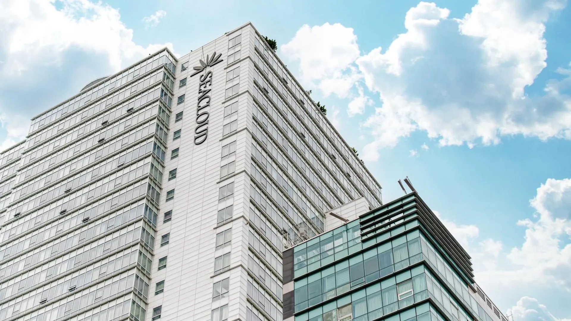 Haeundae Seacloud Hotel Residence Busan