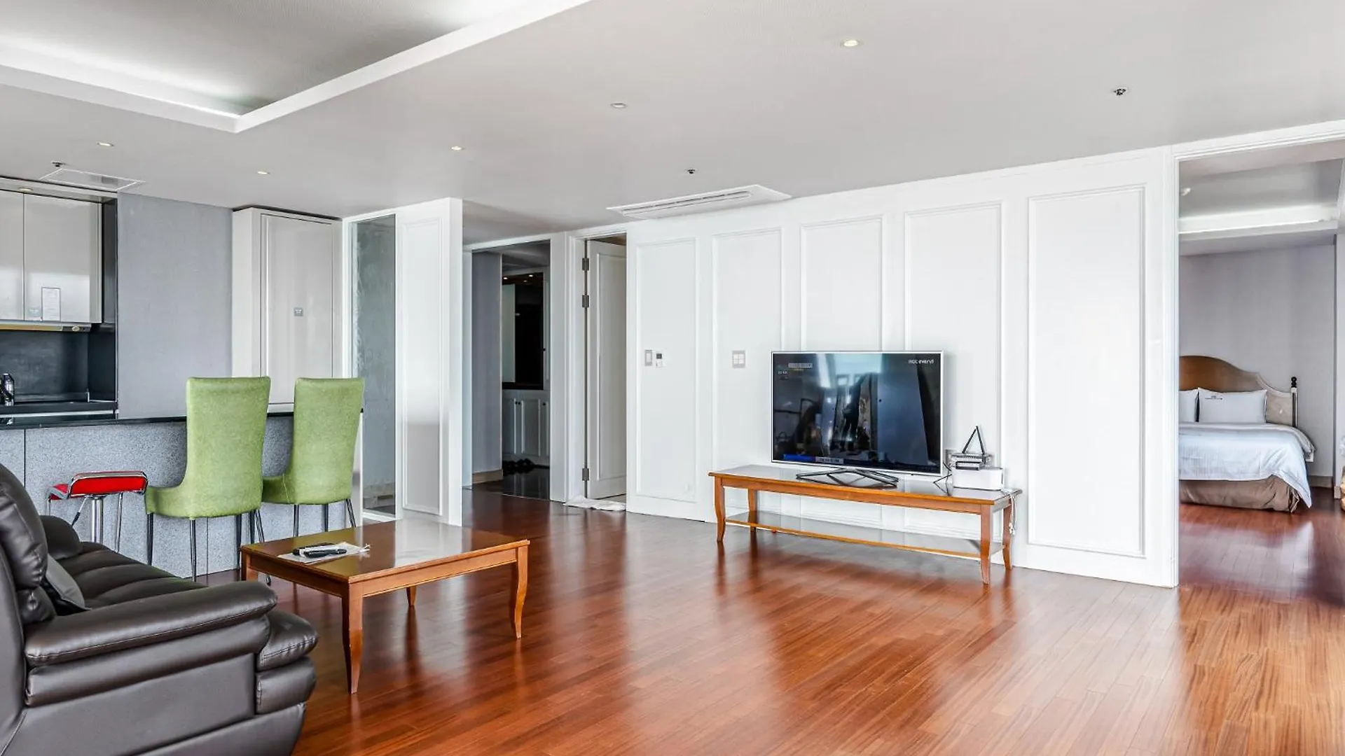 Haeundae Seacloud Hotel Residence Busan
