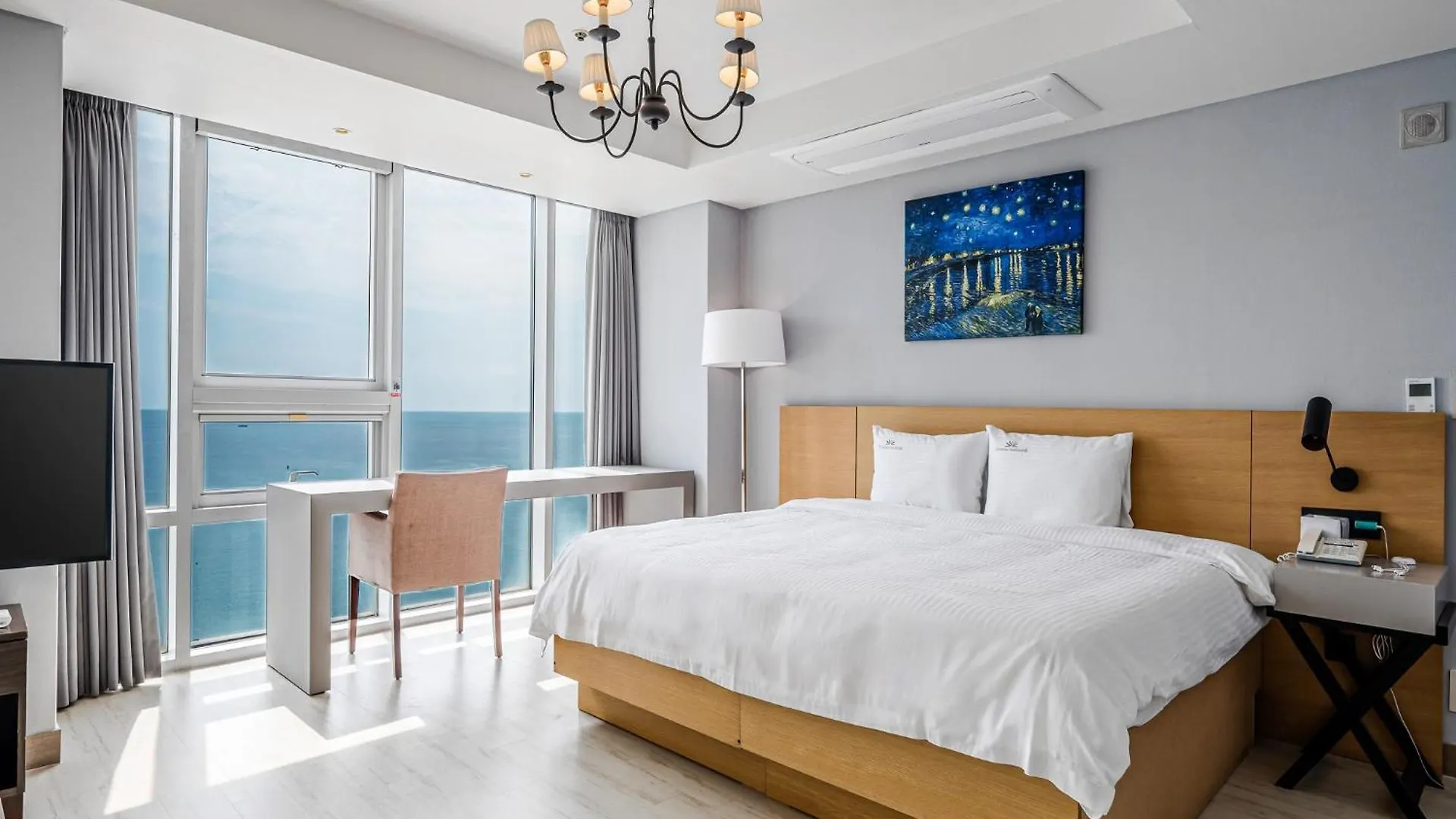 Haeundae Seacloud Hotel Residence Busan