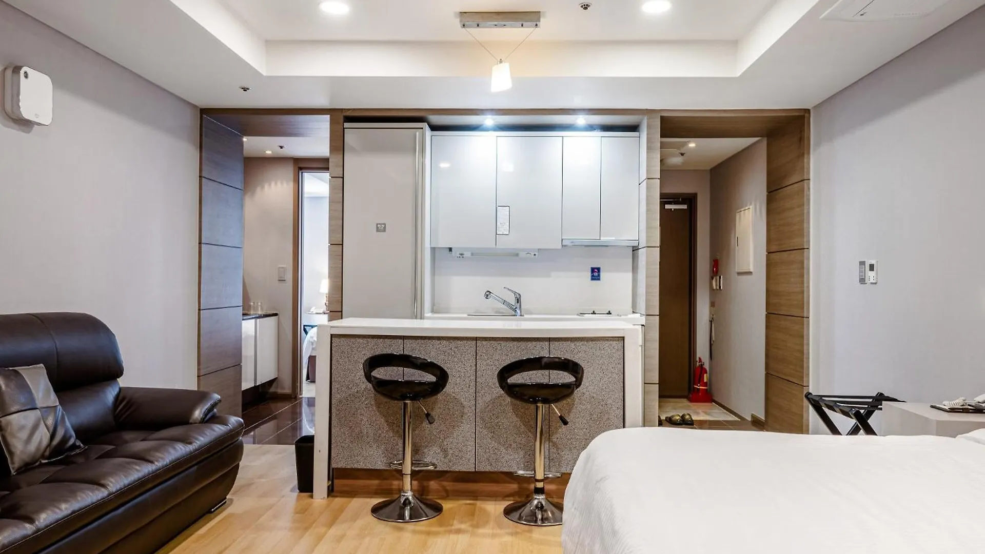 Haeundae Seacloud Hotel Residence Busan