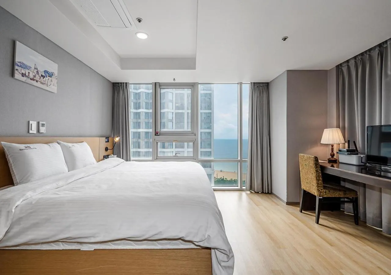 Haeundae Seacloud Hotel Residence Busan